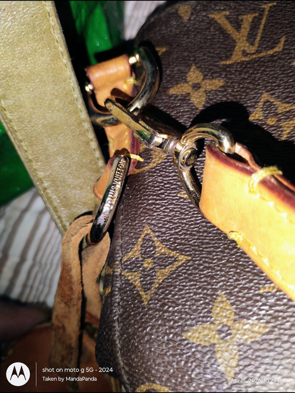 Louis Vuitton Monogram Canvas Brown & Tan Hobo Shoulder Bag - Picture 3 of 11